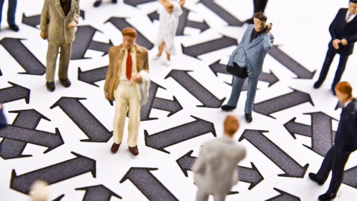 People networking on a board with arrows. Learn more about these 3 ways that craft beer culture encourages alcohol abuse here.