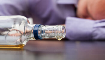 alcohol withdrawal syndrome