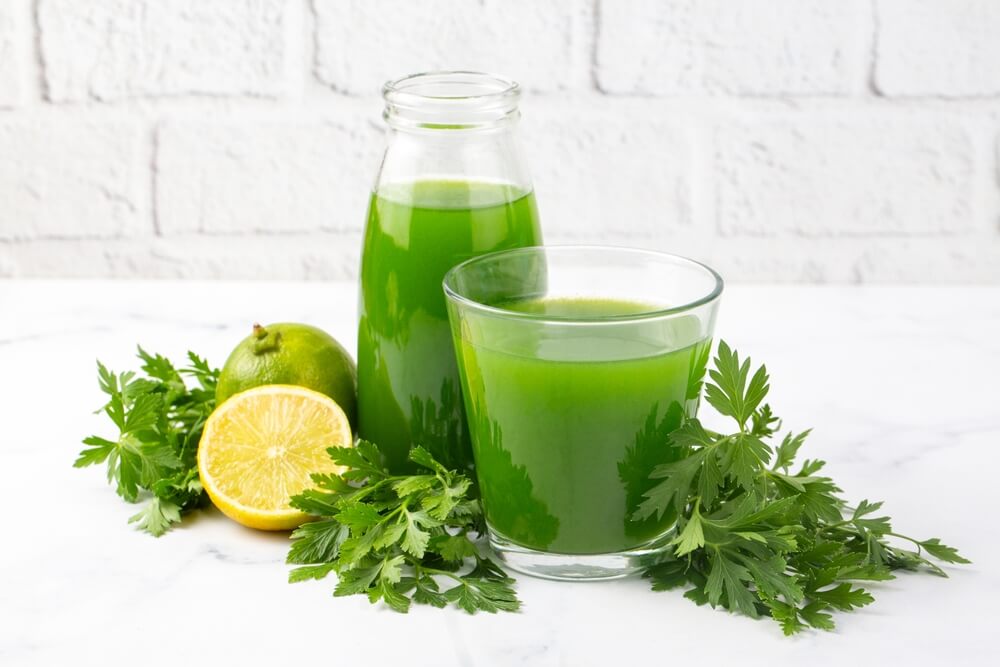 A selection of green detox drinks. Learn more about detox drinks for meth, including 3 homemade drinks to support weaning off meth